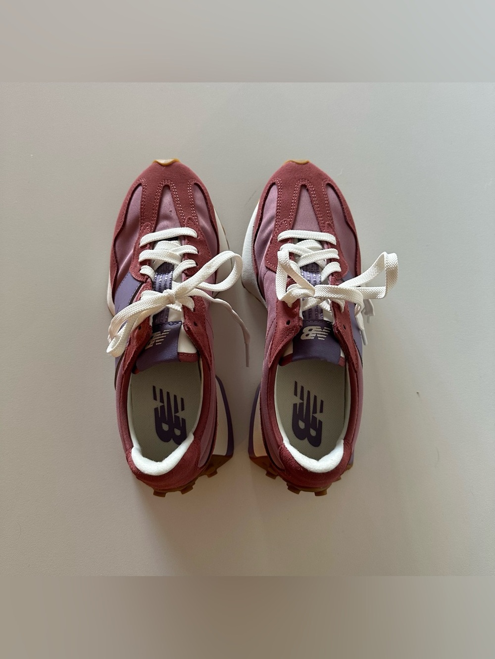 New Balance 327 Rose Violet Sneakers Women’s 8.5 Mauve Athletic Shoes 

New with - Picture 4 of 7